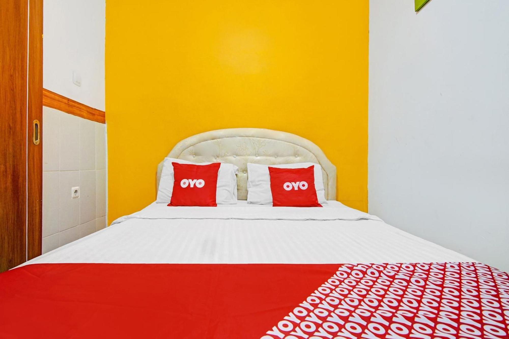 Super Oyo 90422 Mall Of Indonesia Yakarta Exterior foto