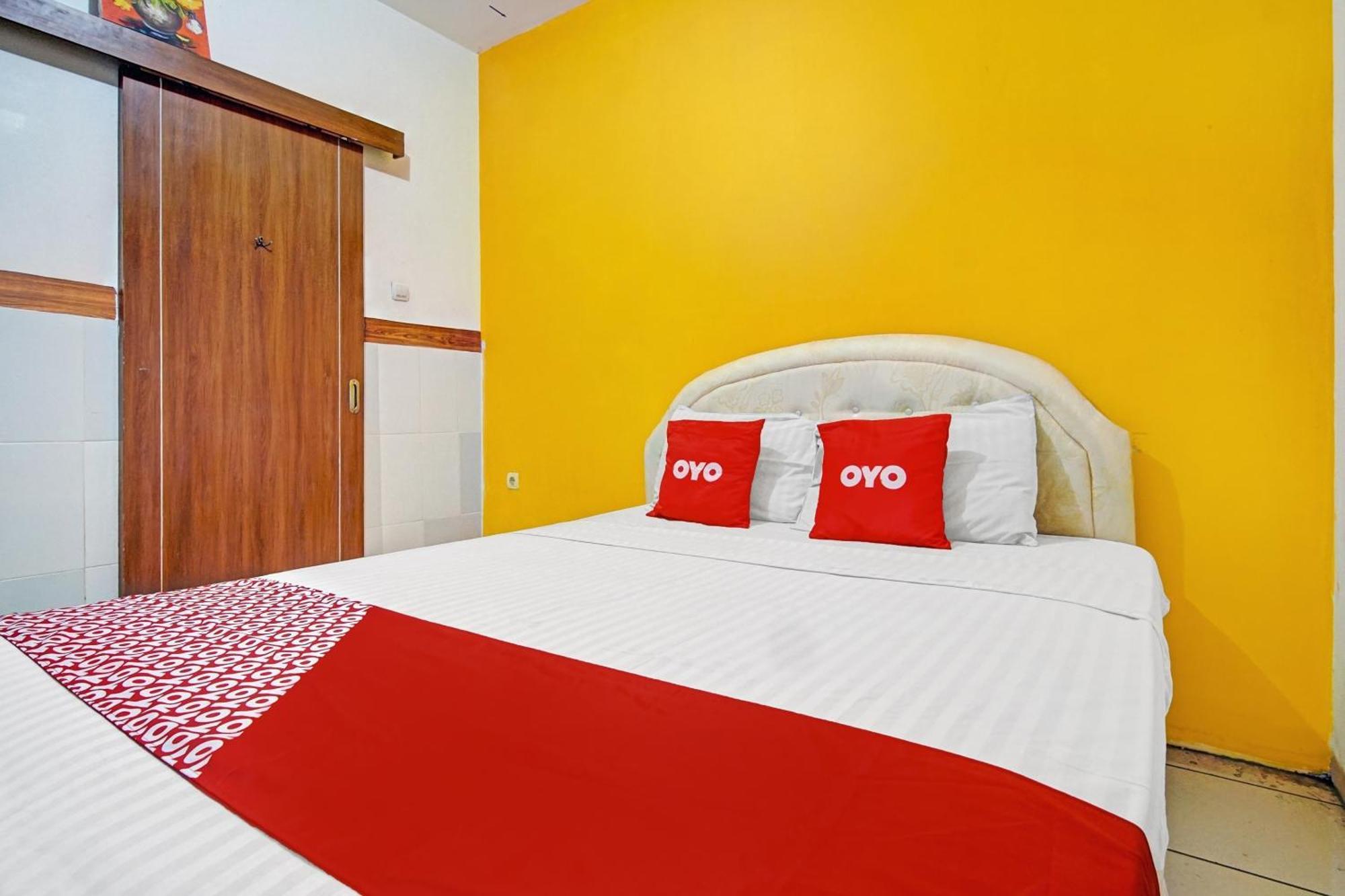 Super Oyo 90422 Mall Of Indonesia Yakarta Exterior foto